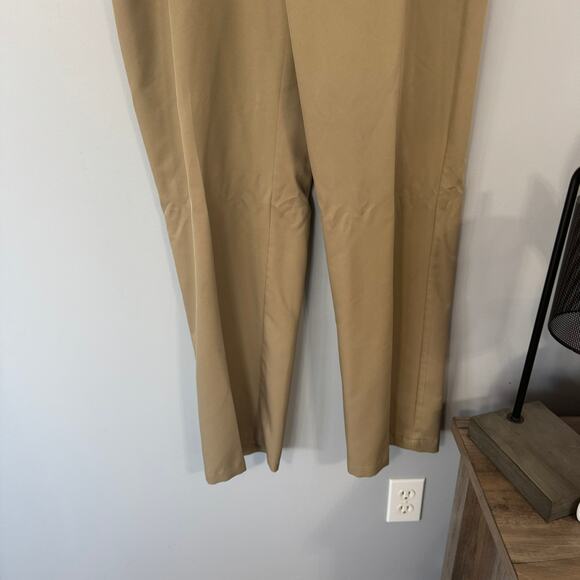 Haggar Clothing Tan Dress Slacks Pants Men's Size 38 W x 32 L 100% Polyester - Picture 4 of 9